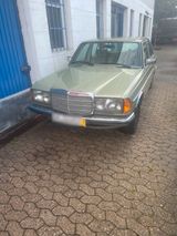 Mercedes-Benz Mercedes benz 280E W123 - Mercedes-Benz 280 mit Benzin-Antrieb: Limousine, W123