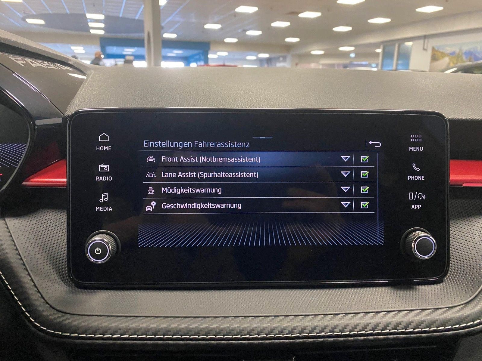 Fahrzeugabbildung SKODA Fabia 1.0 TSI DSG Monte Carlo+++2030 GARANTIE+++