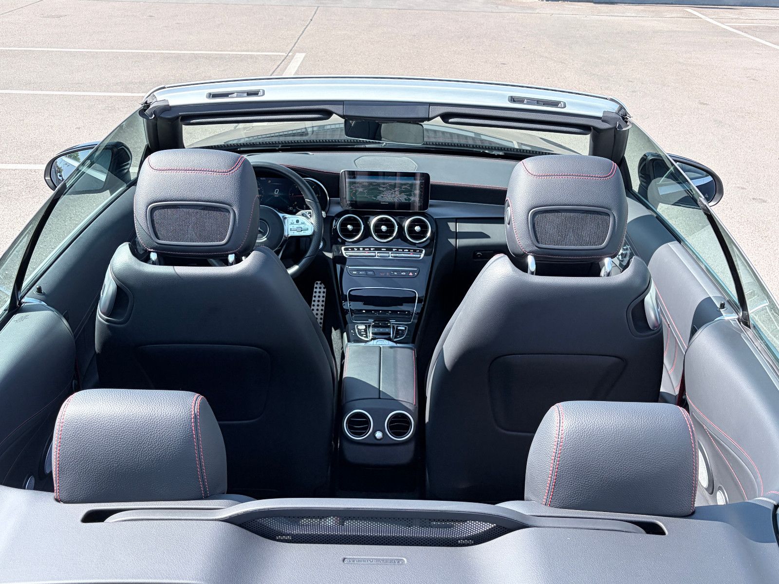 Mercedes-Benz C 300d AMG PLUS COMAND HUD DISTRONIC BURMESTER foto 12