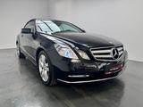 Mercedes-Benz E 200 CGI BlueEfficiency 1.8 CGI+BI-XENON+2.HAND - Mercedes-Benz E-Klasse Gebrauchtwagen in Frankfurt