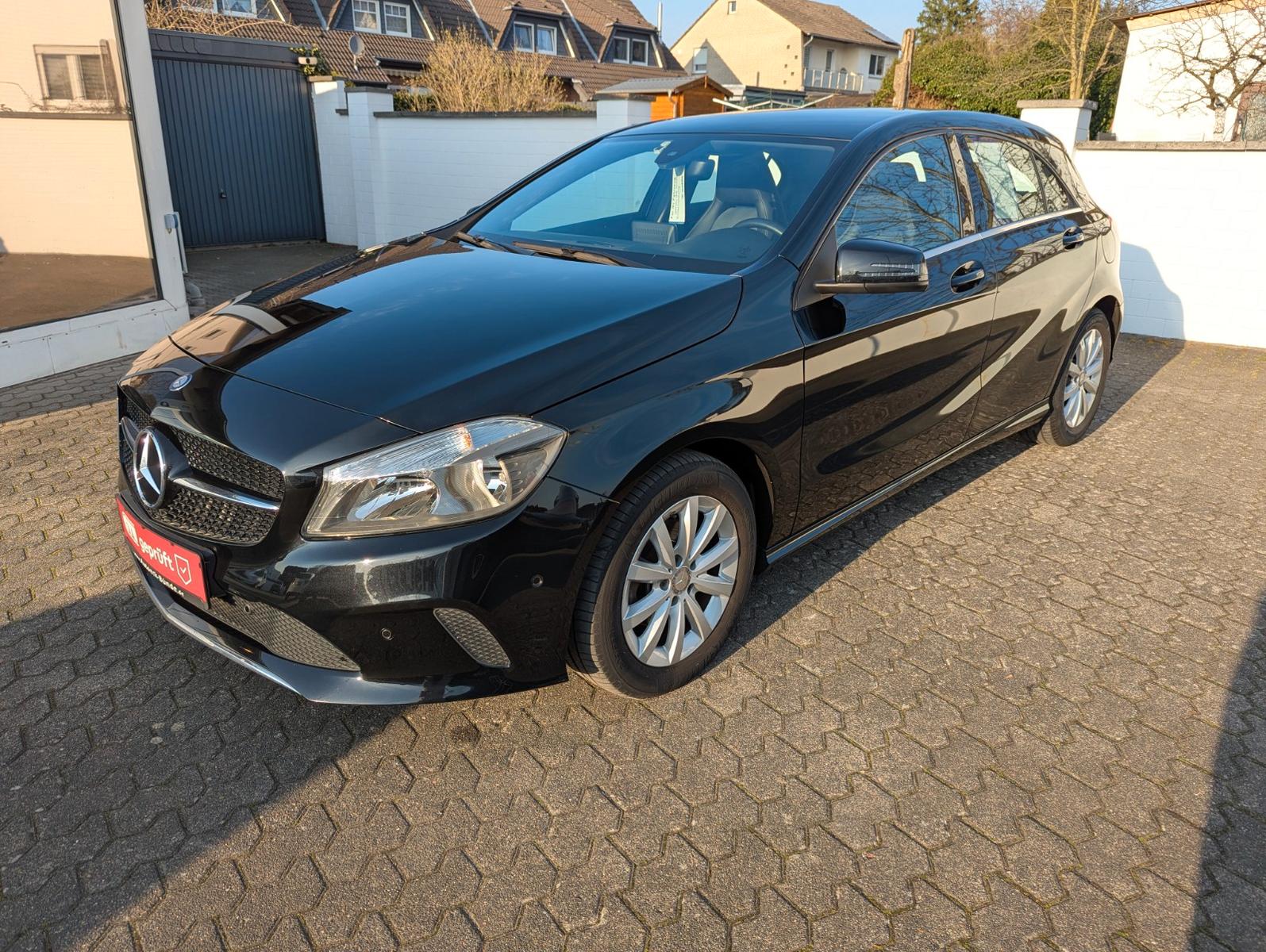 Mercedes-Benz A180cdi *Sportsitze*PDC*Assist*2Hand*