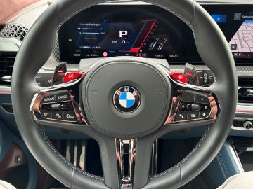 BMW XM - 7