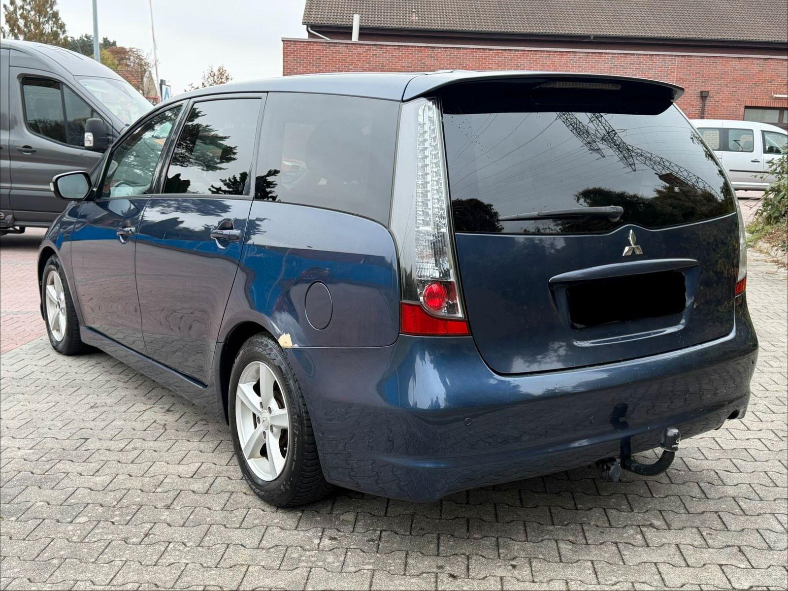 Mitsubishi Grandis 2004 — engine 165 HP (121kW)