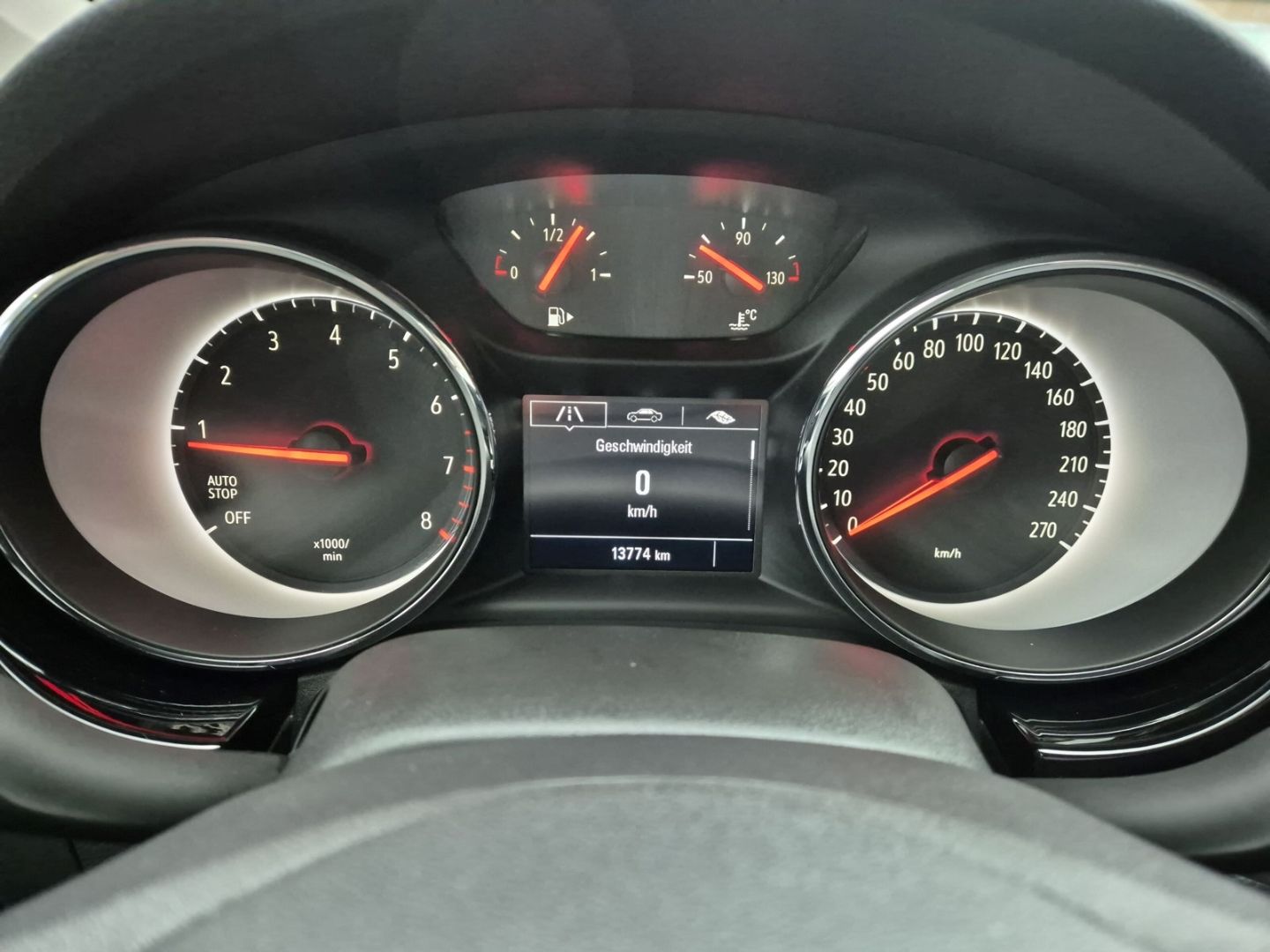 Fahrzeugabbildung Opel Astra K Elegance Start Stop EU6d ASTRA Turbo 1.2