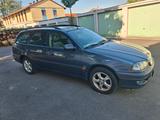 Toyota Avensis Kombi 1.8 .Aus 1.Hand.Klimanlage.Alu. - Toyota Avensis Gebrauchtwagen in München