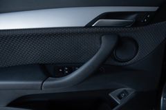 BMW X1 xDrive 25 d Advantage*M-Fahrwerk*Navi*PDC*19"