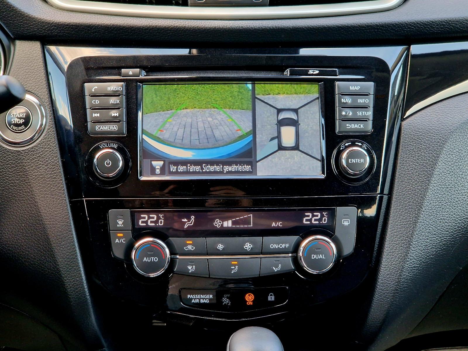 Nissan Qashqai N-Connecta (Automatik, Navi, Kamera)