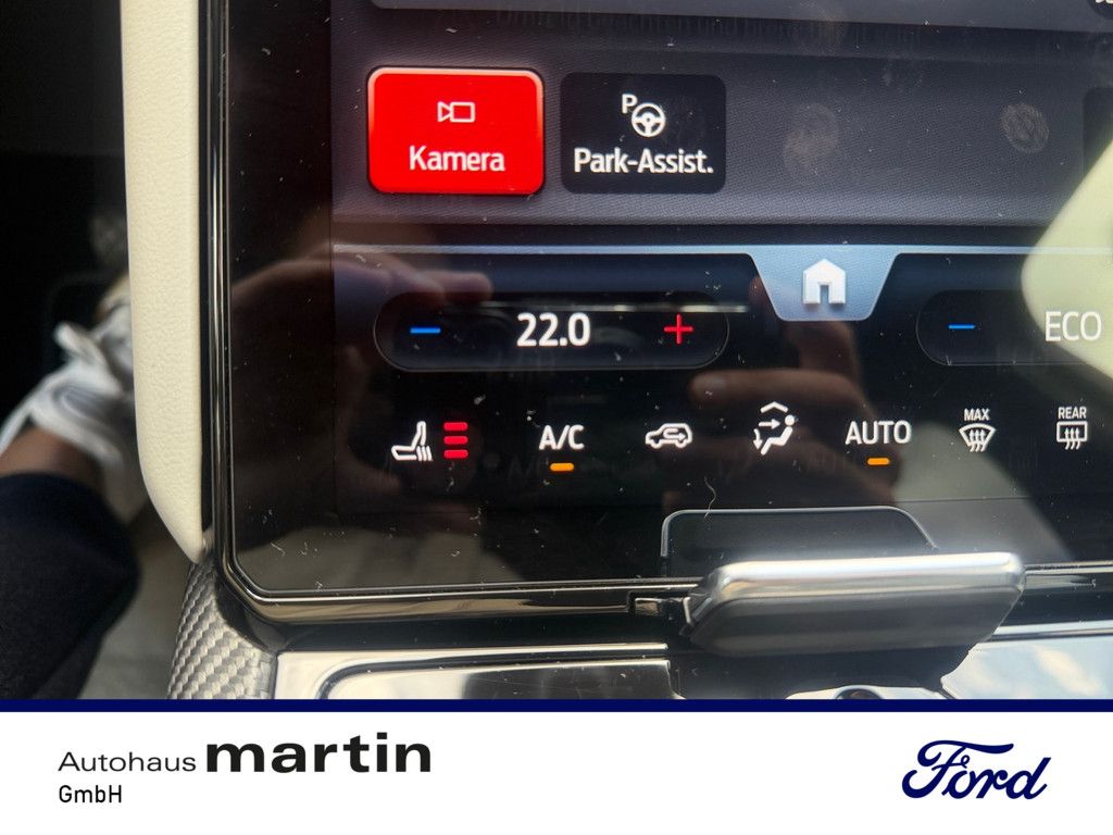Fahrzeugabbildung Ford Capri Premium Extended Range HUD B&O MATRIX-LED