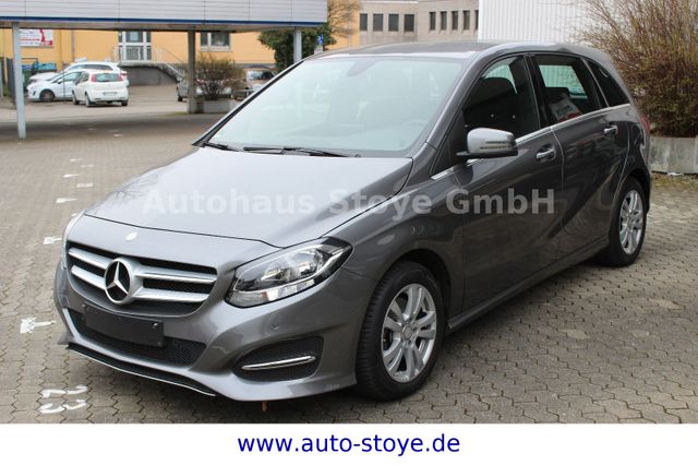 Mercedes-Benz B 180 Style Navi PDC Tempomat