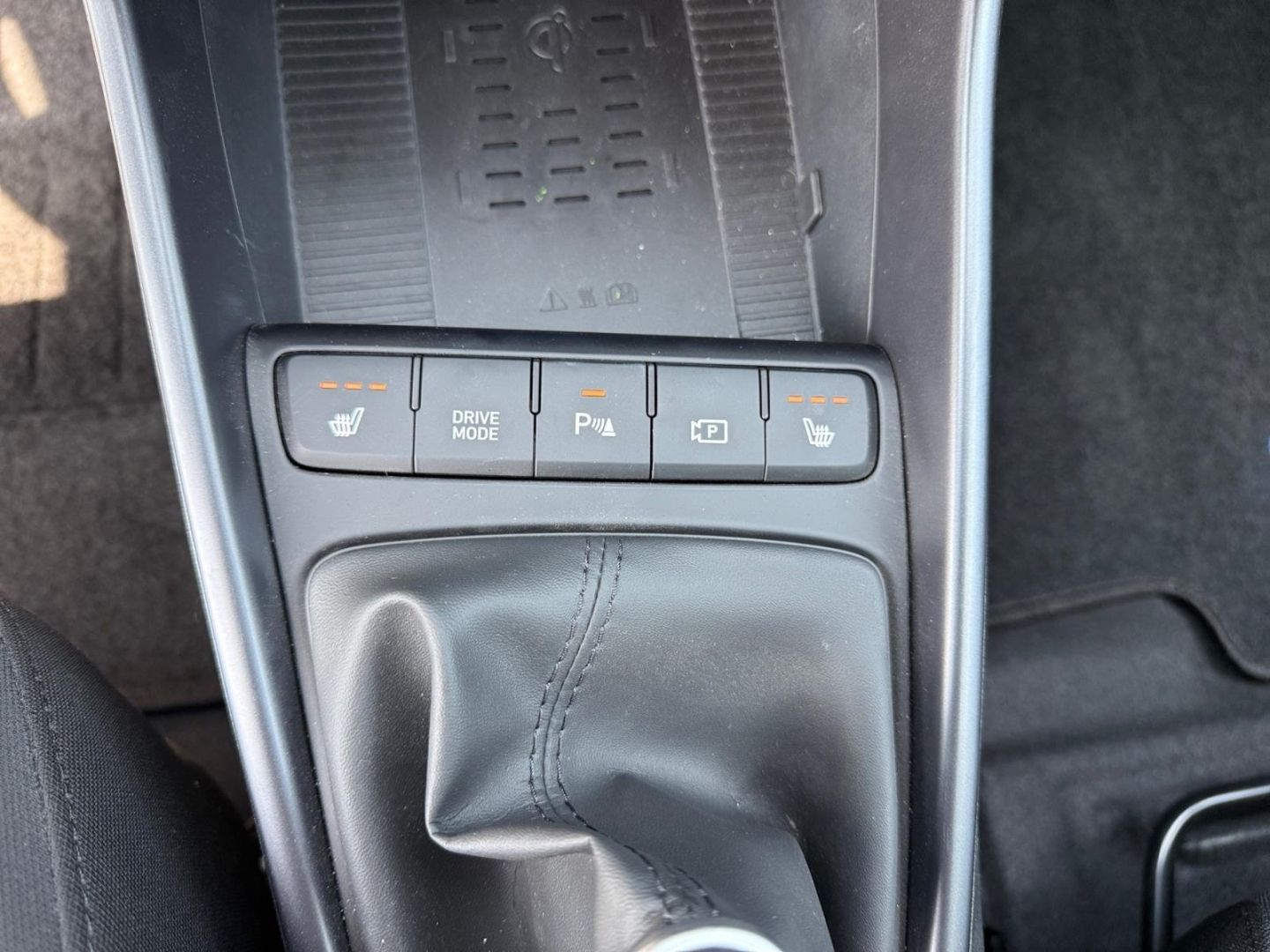 Fahrzeugabbildung Hyundai BAYON 1.0T Mild-Hybrid 48V Prime Navi Kamera LED