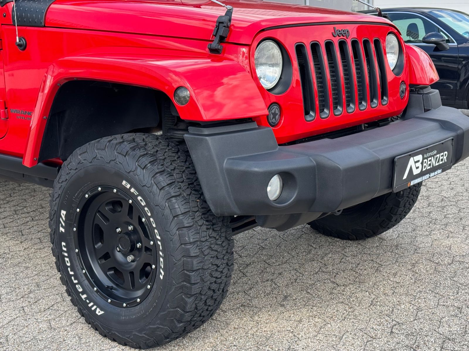 Fahrzeugabbildung Jeep Wrangler Unlimited Night Eagle/SOFT-Top/Daystar/