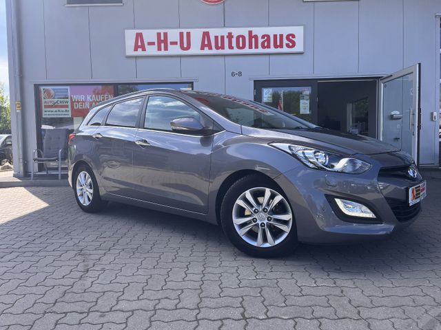 Hyundai i30 cw Style S/D , Standheizung, AHK