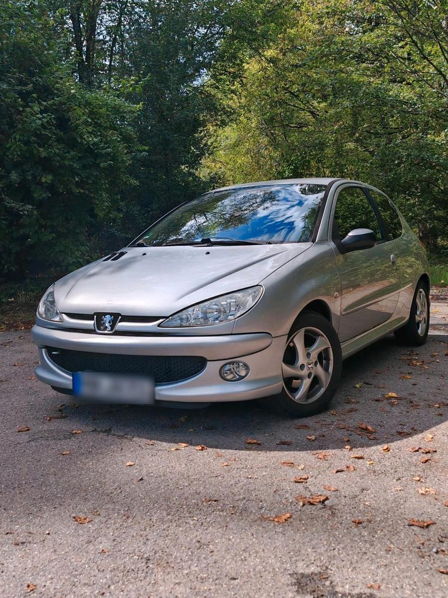 Peugeot 206