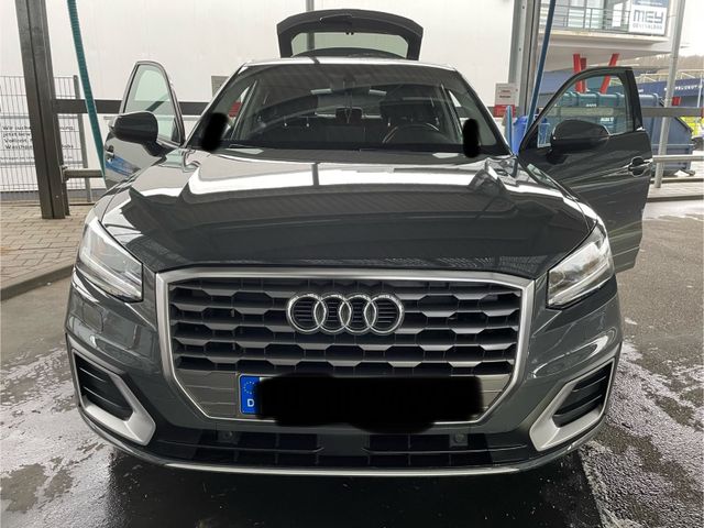AUDI Q2 1.4 TFSI COD sport sport