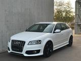 Audi S3 Sportback 2.0 TFSI Quattro *SCHALTER* - Audi S3 Gebrauchtwagen in Stuttgart