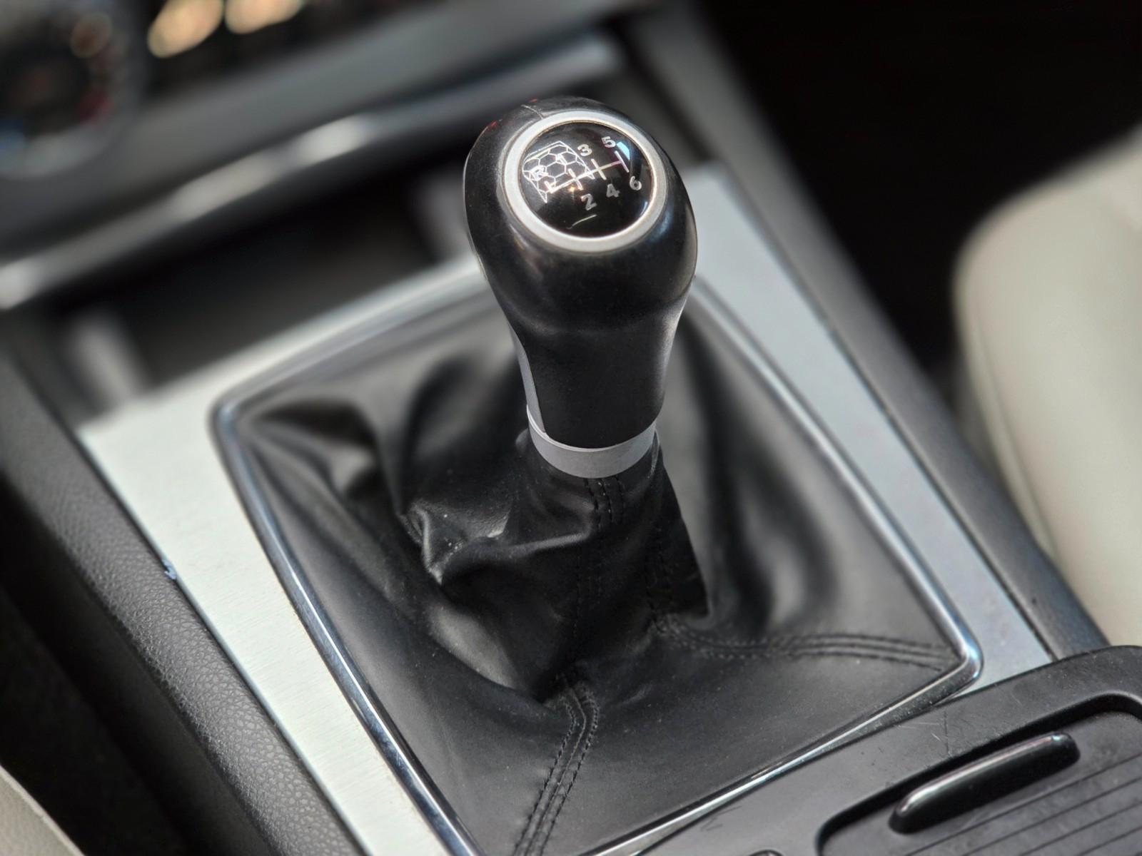 Mercedes-Benz C200 2008 — photo 13