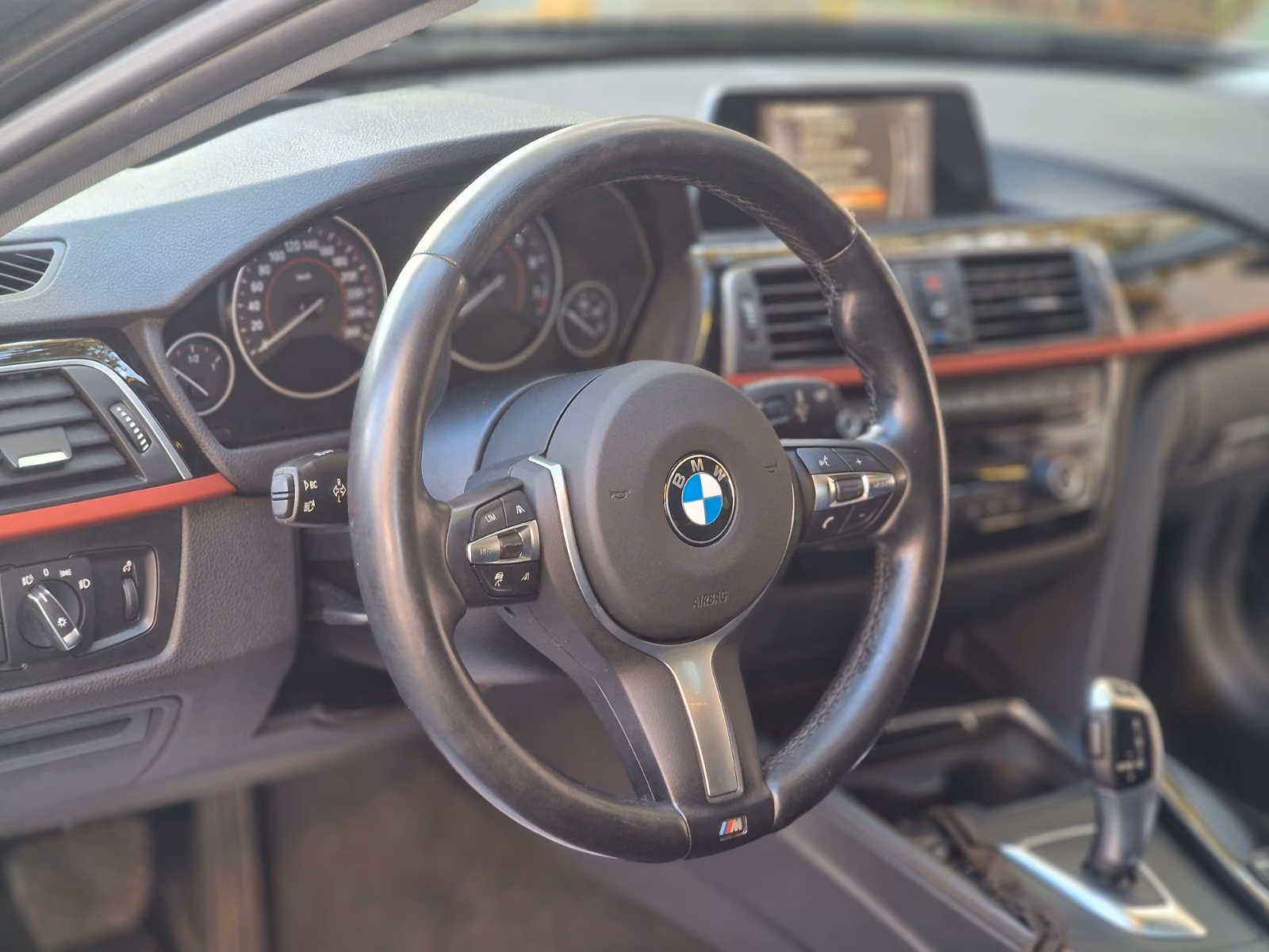 BMW 330 i SPORT LINE*PANORAMA*HEAD UP*AUT*GARANTIE*