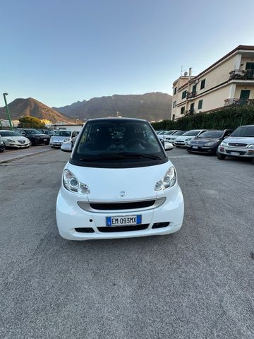 Smart ForTwo 1000 62 kW coupé passion