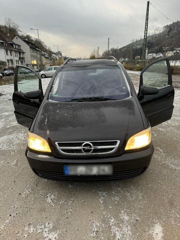 Autres Auto  Opel Zafira-A 7-Sitzer