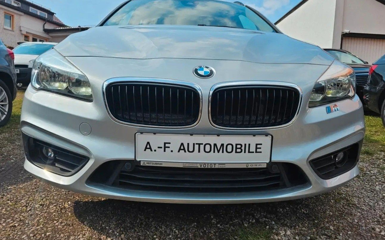 BMW 220 Gran Tourer - 1