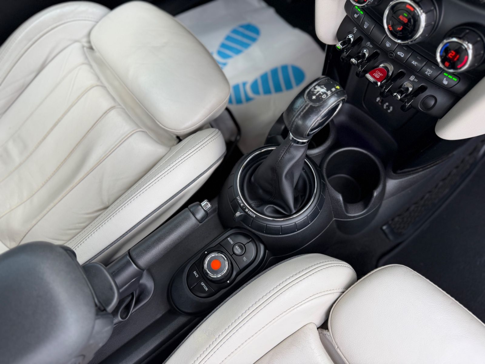 Cooper S Aut. Pepper Leder Navi Tüv&Service NEU