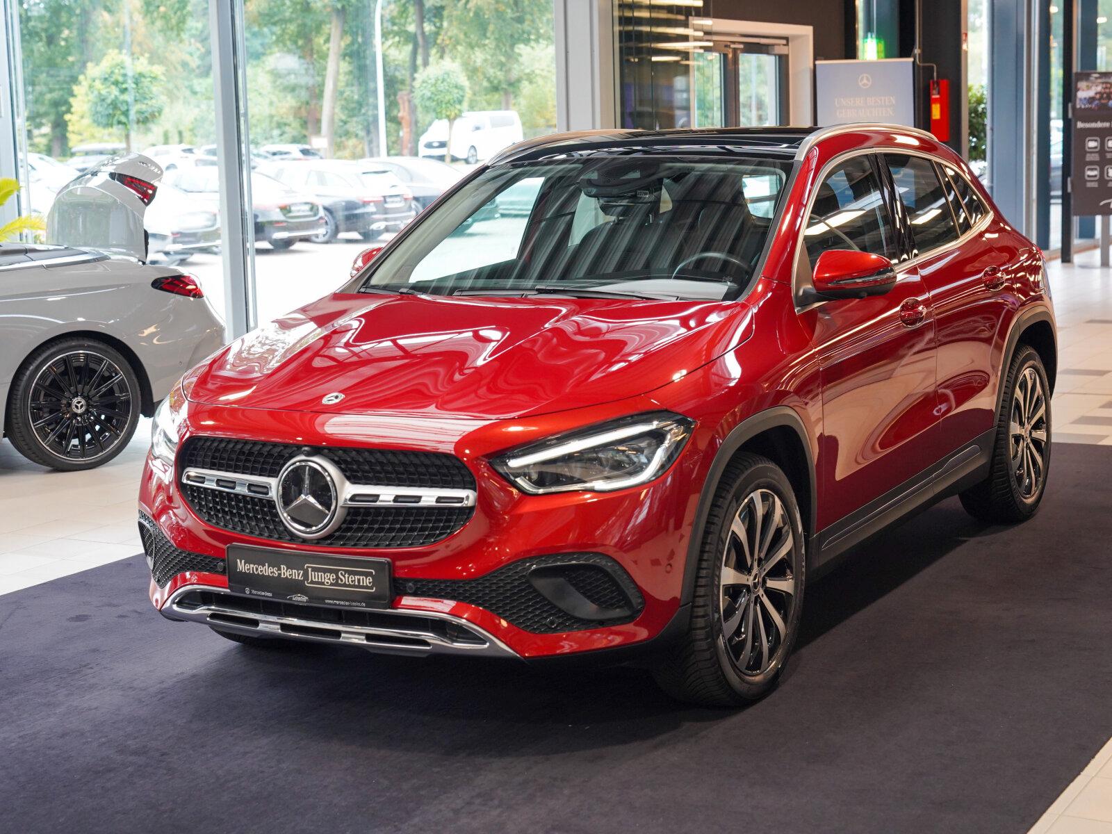 Mercedes-Benz GLA d Progressive MULTIBEAM 360° Pano Alarm, миниатюра 7