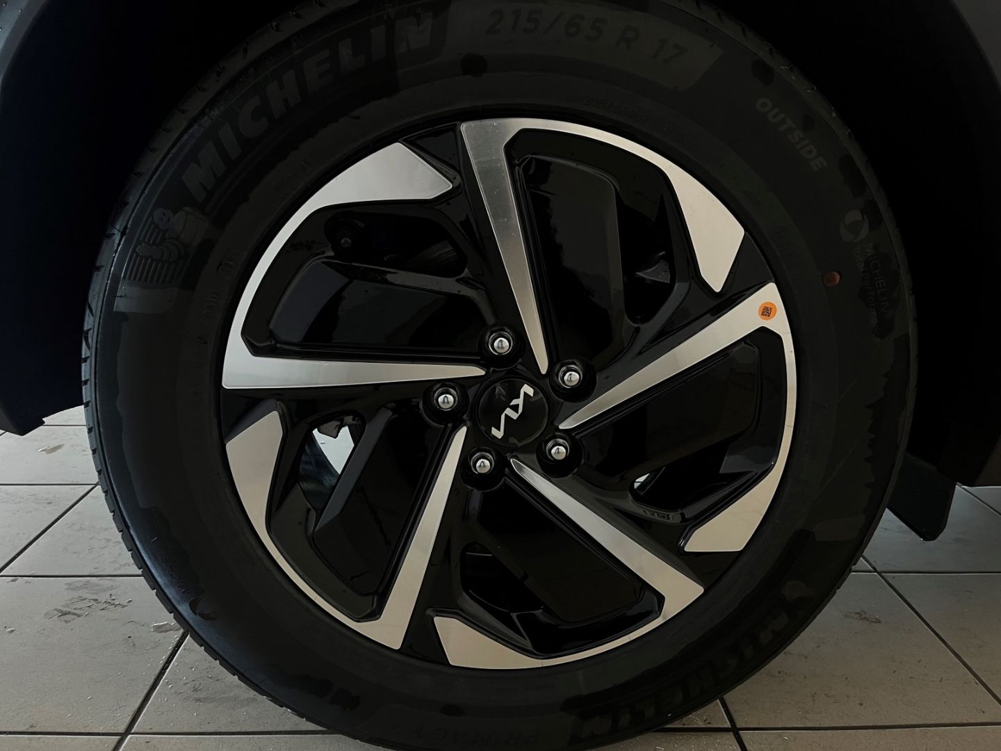 Fahrzeugabbildung Kia Sportage Vision 1.6 T-GDI, Navi, Teilleder, Elkr