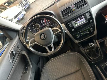 Skoda Yeti Edition *1. Hand*Klima*SHZ*AHK*Bi-Xenon*