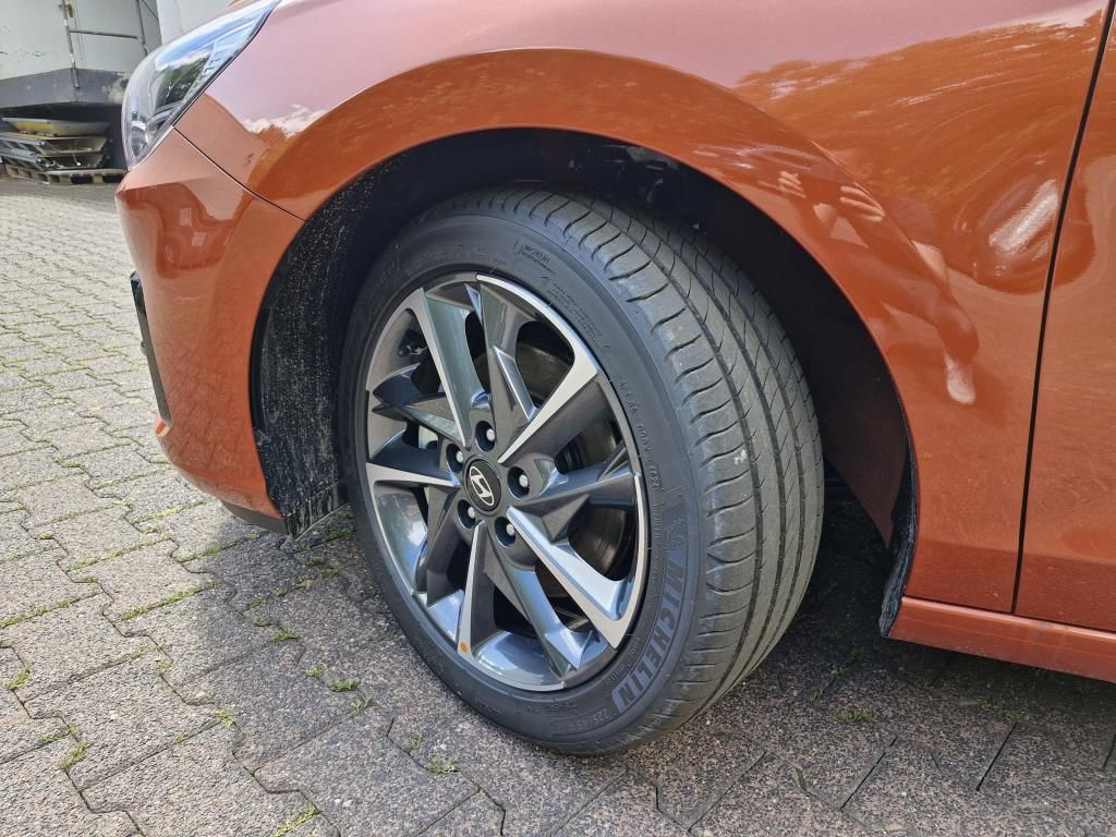Autohaus Zimpel & Franke - Hyundai i30 Advantage 1.0 T-GDI Navi+Kamera+SHZ+LED - Bild 7 Autohaus Zimpel & Franke - Hyundai i30 Advantage 1.0 T-GDI Navi+Kamera+SHZ+LED - Bild 7