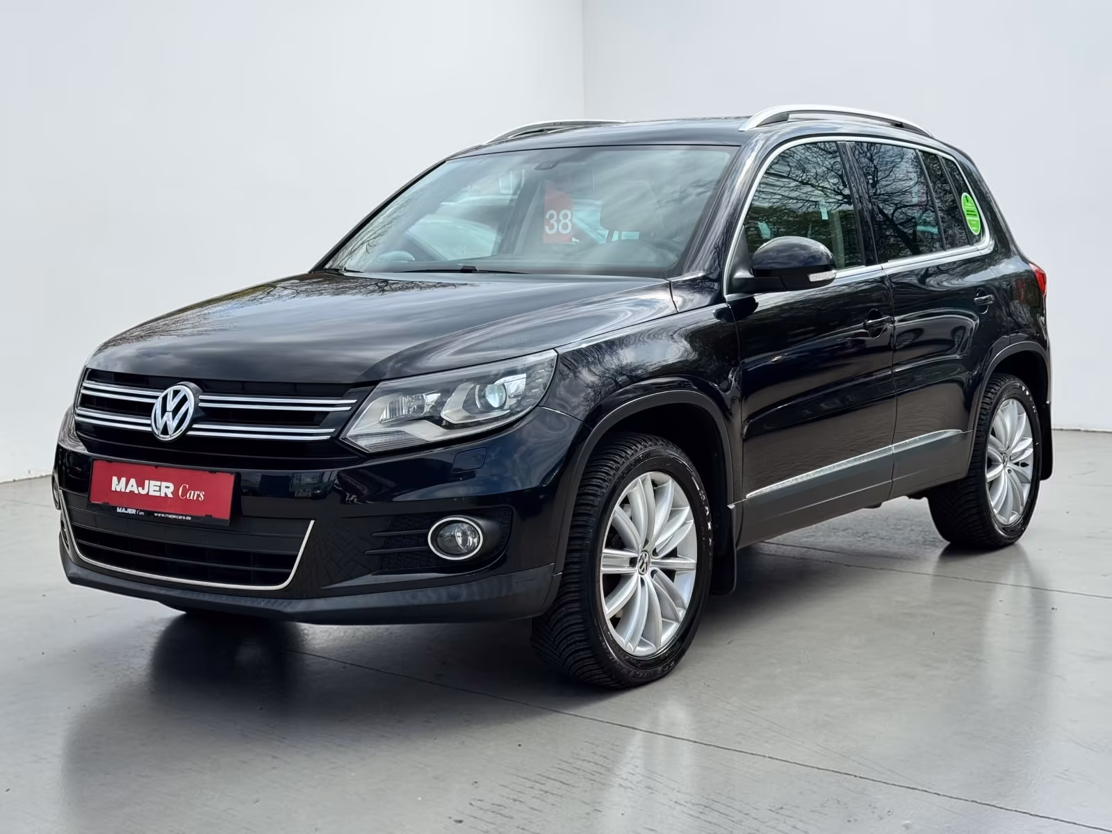Volkswagen Tiguan 2.0 TSI DSG 4MOTION Highline*PANO*LEDER*