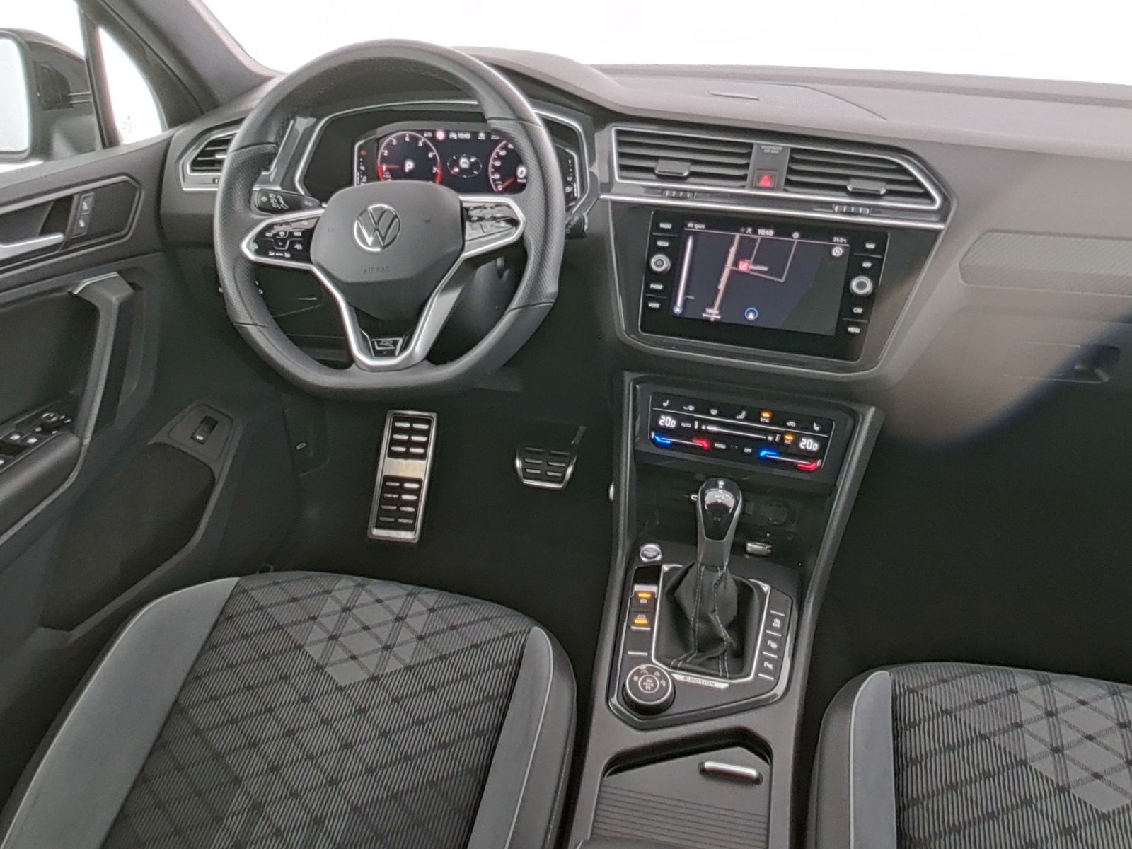 Volkswagen Tiguan 4Motion R-Line AHK|Kamera|LED|ACC|CarPlay foto 16