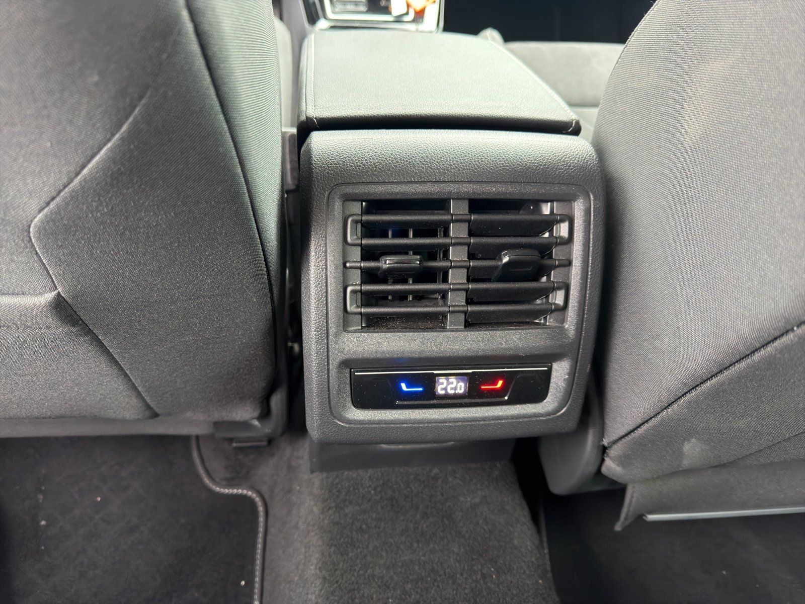 Volkswagen Golf - Bild 14