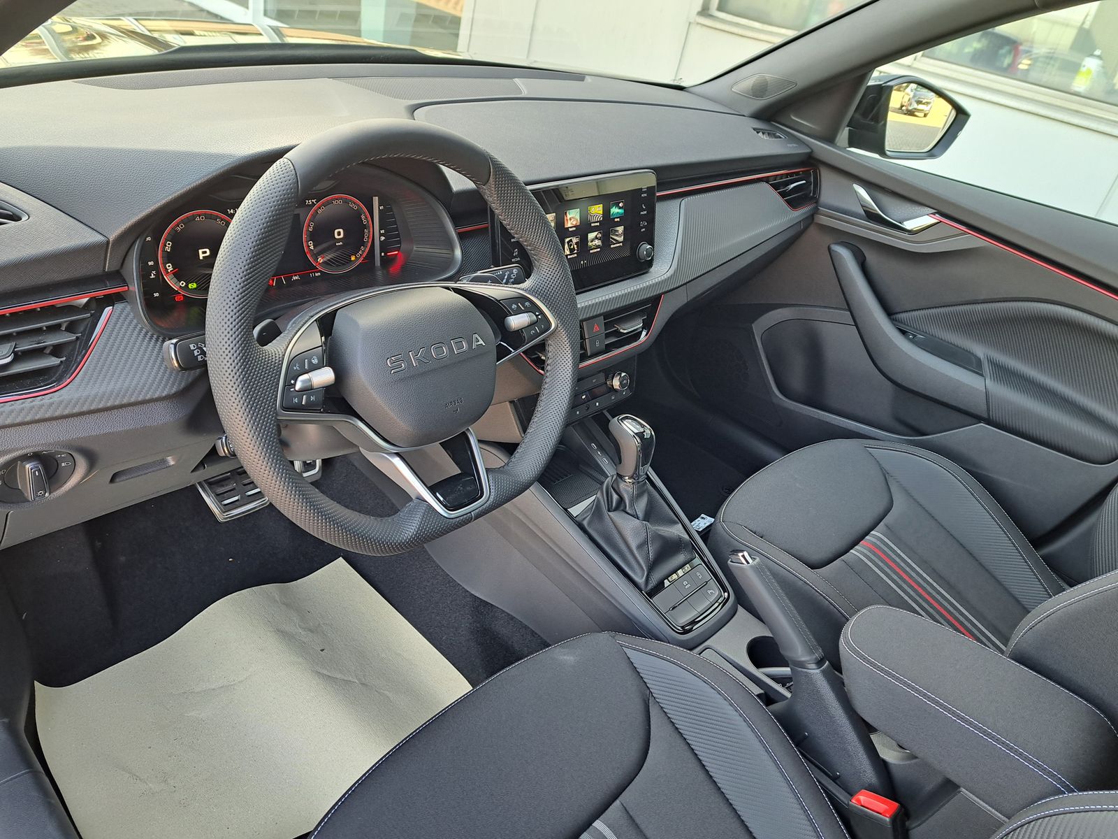 Fahrzeugabbildung SKODA Kamiq 1.5 TSI MONTE CARLO DSG MATRIX-LED MY'2026