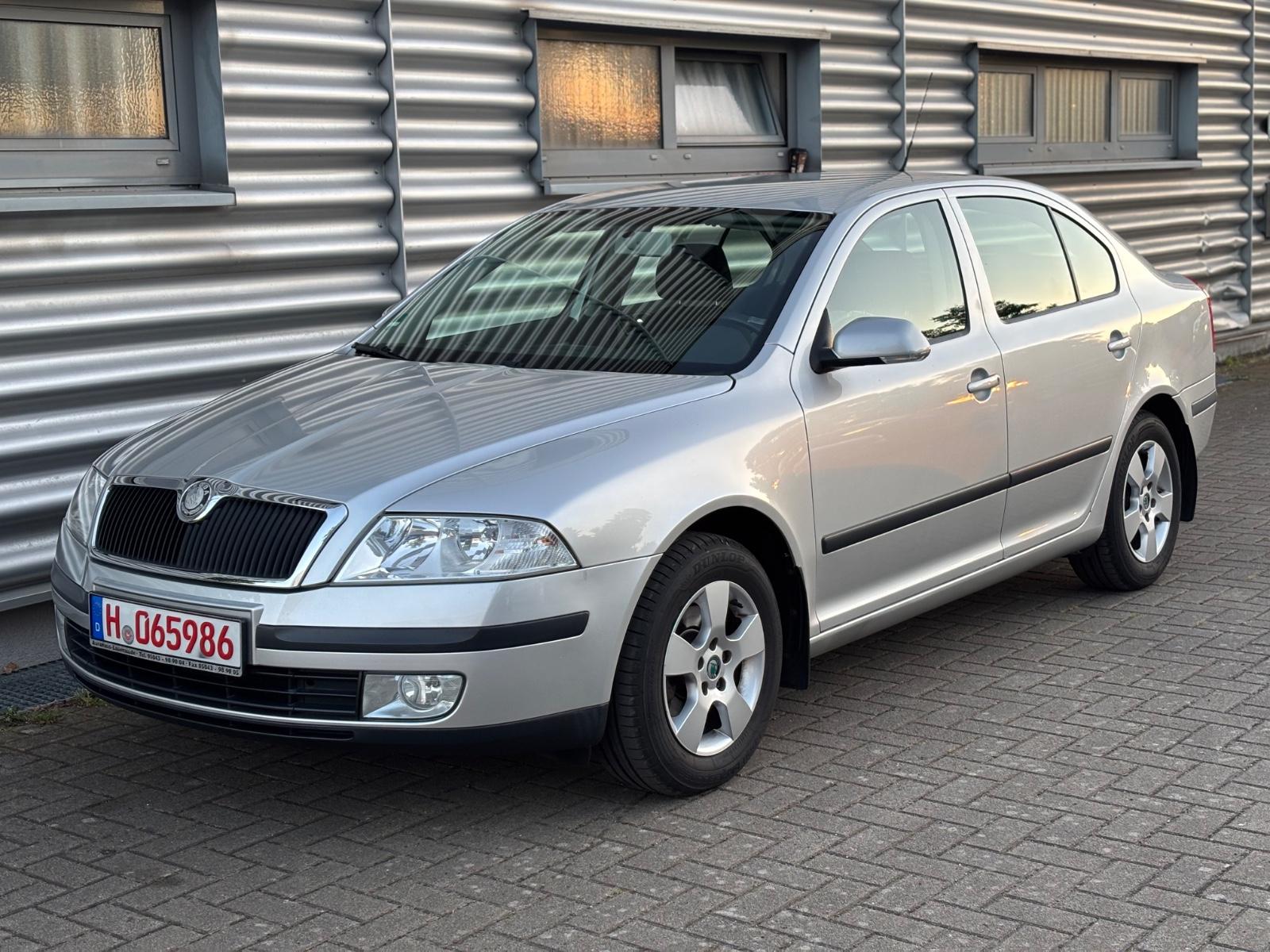 Skoda Octavia 1.6 Lim. TÜV NEU/KLIMA/SHZ/96.000KM