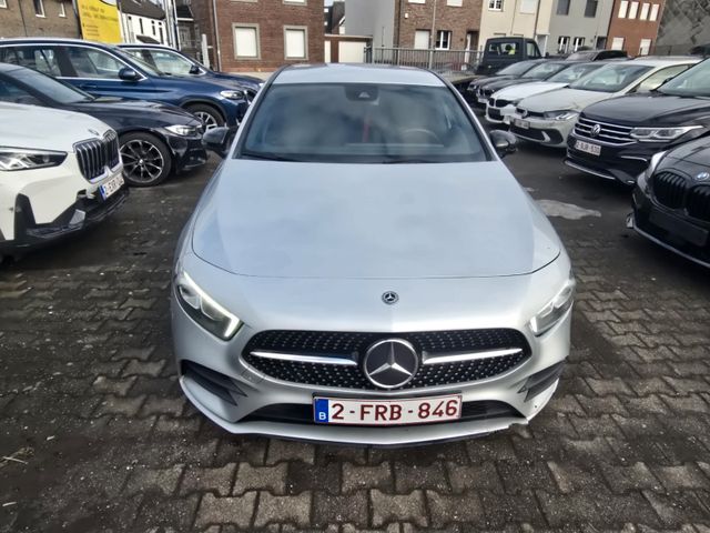 Mercedes-Benz A 180 A -Klasse A 180 d AMG Ambient Auto