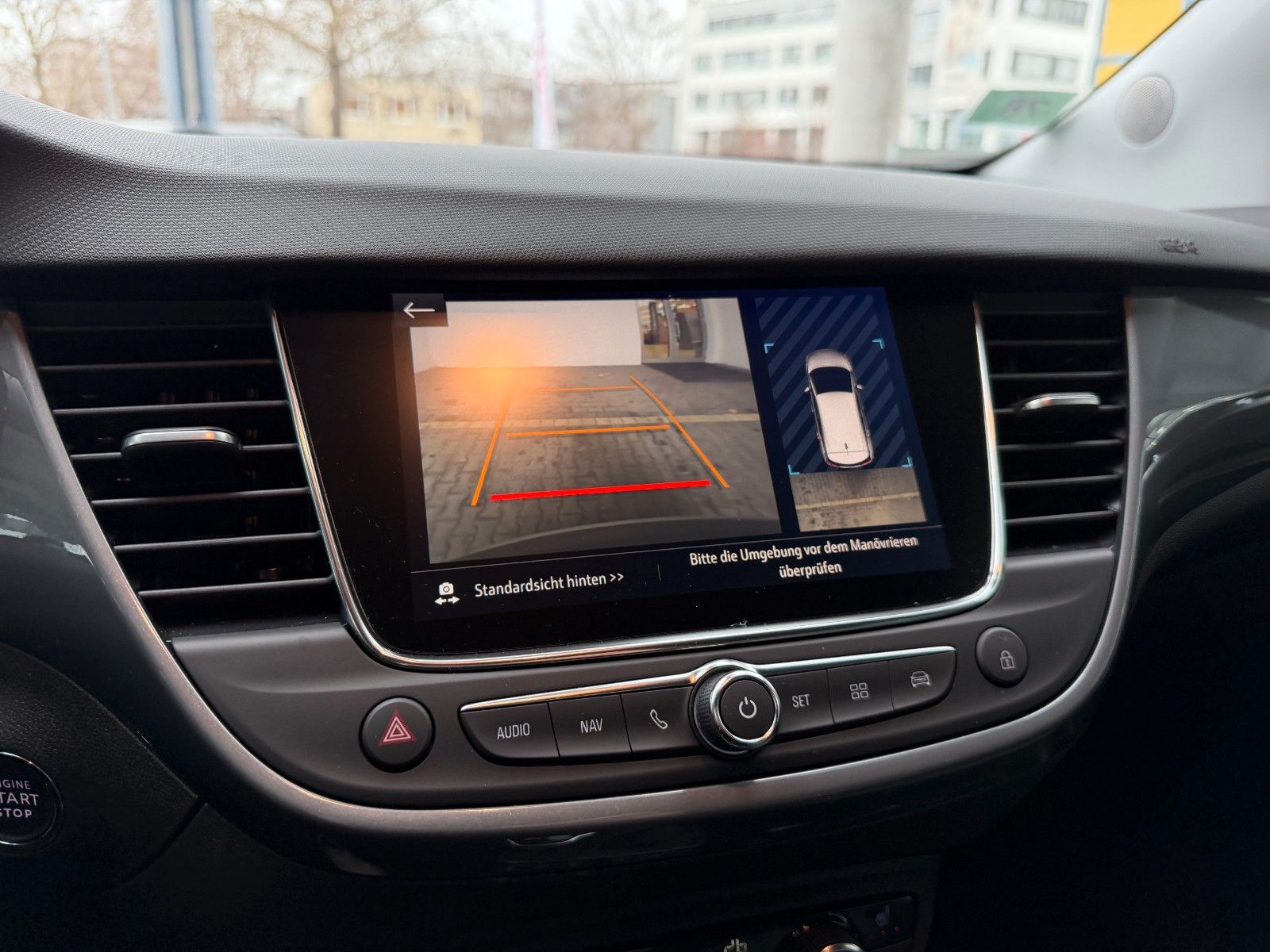 Fahrzeugabbildung Opel Crossland Elegance 110PS Navi/Kamera/Allwetter!