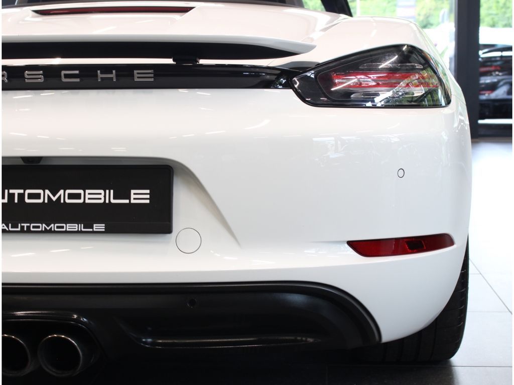 Fahrzeugabbildung Porsche Boxster R.Kamera+Klangpaket+19"S LM+Alcantara