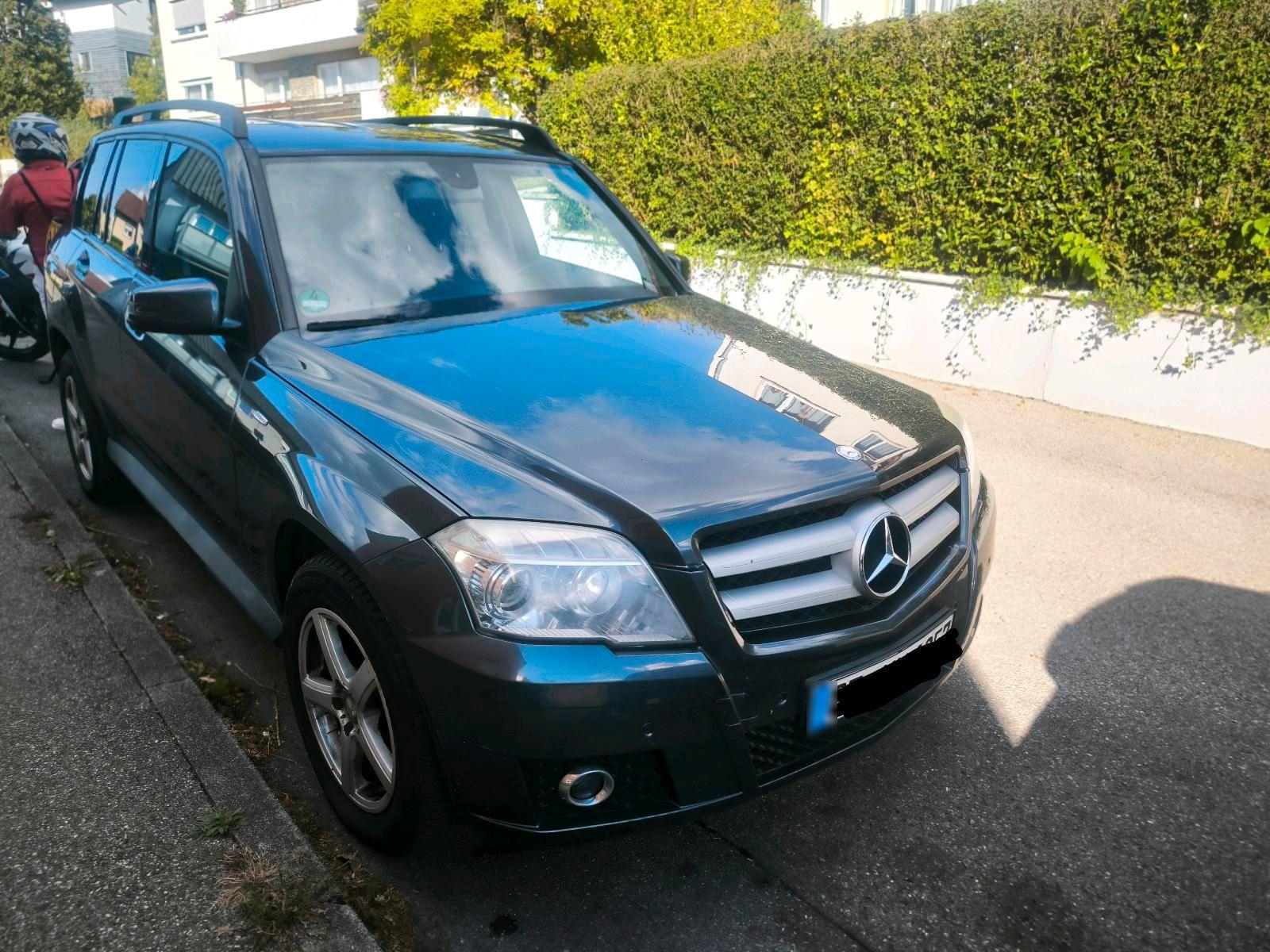 Mercedes-Benz GLK220 2009 — engine 170 HP (125kW)