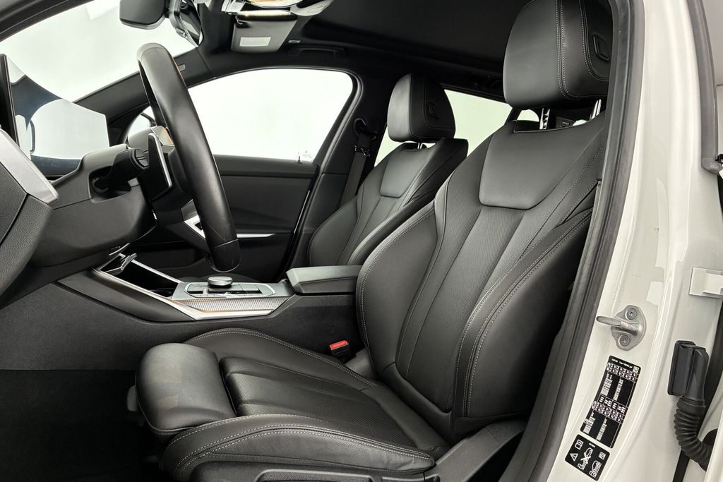 BMW 3 Series 2025