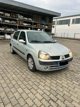 Renault Clio 1.2 75Ps KLiMA  Angemeldet TÜ... - Renault Clio aus 2002: 1.2