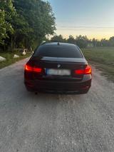 BMW Bmw F30 320i - BMW 320: F30