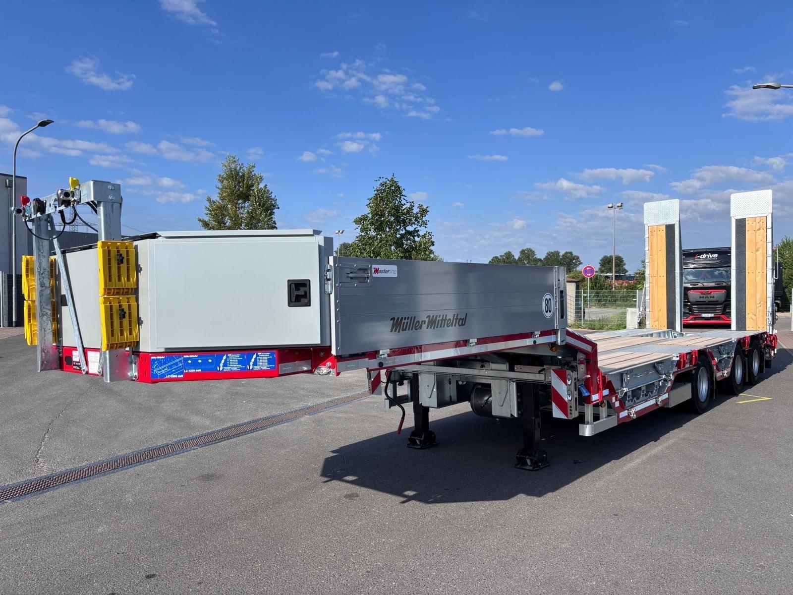 Müller-Mitteltal Tieflader TS3-RM ML30,0 mit Radmulden Lenkachse