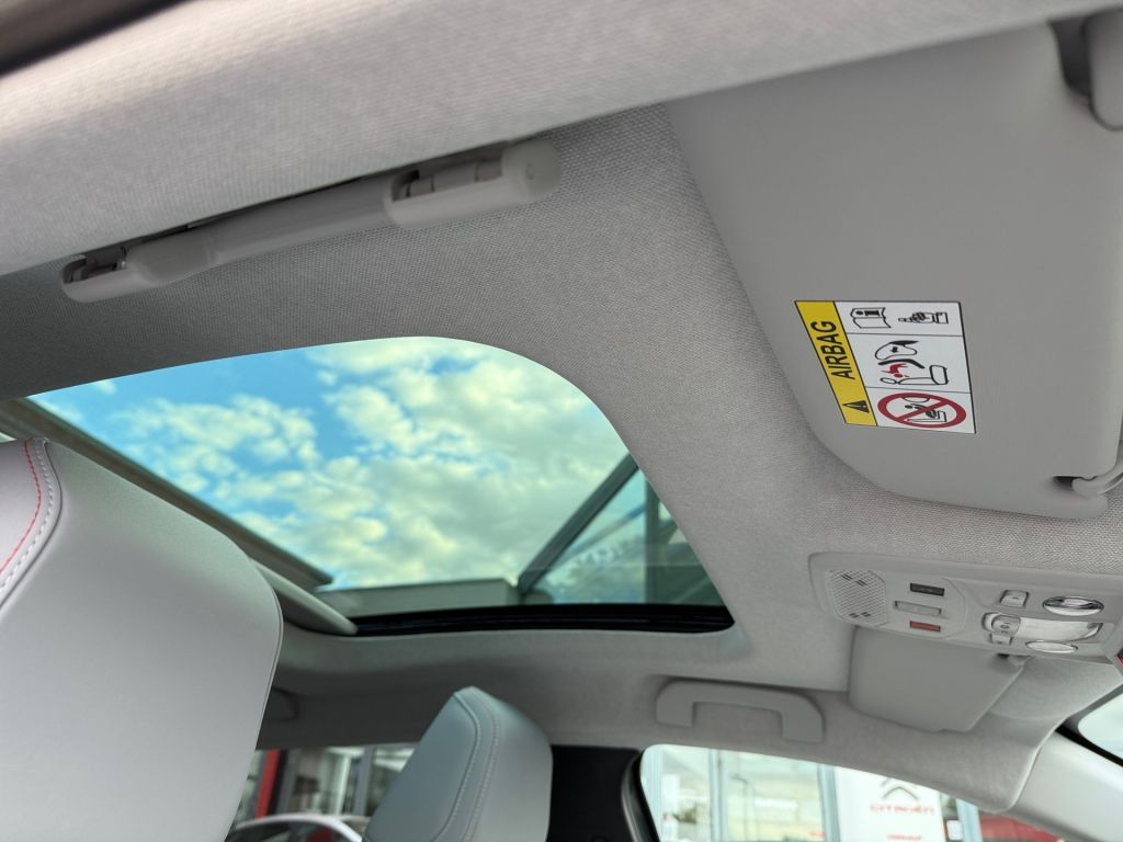 Fahrzeugabbildung Citroën C4 X Benziner 130 MAX