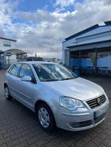 Volkswagen polo - Volkswagen Polo aus 2005 mit Diesel-Antrieb