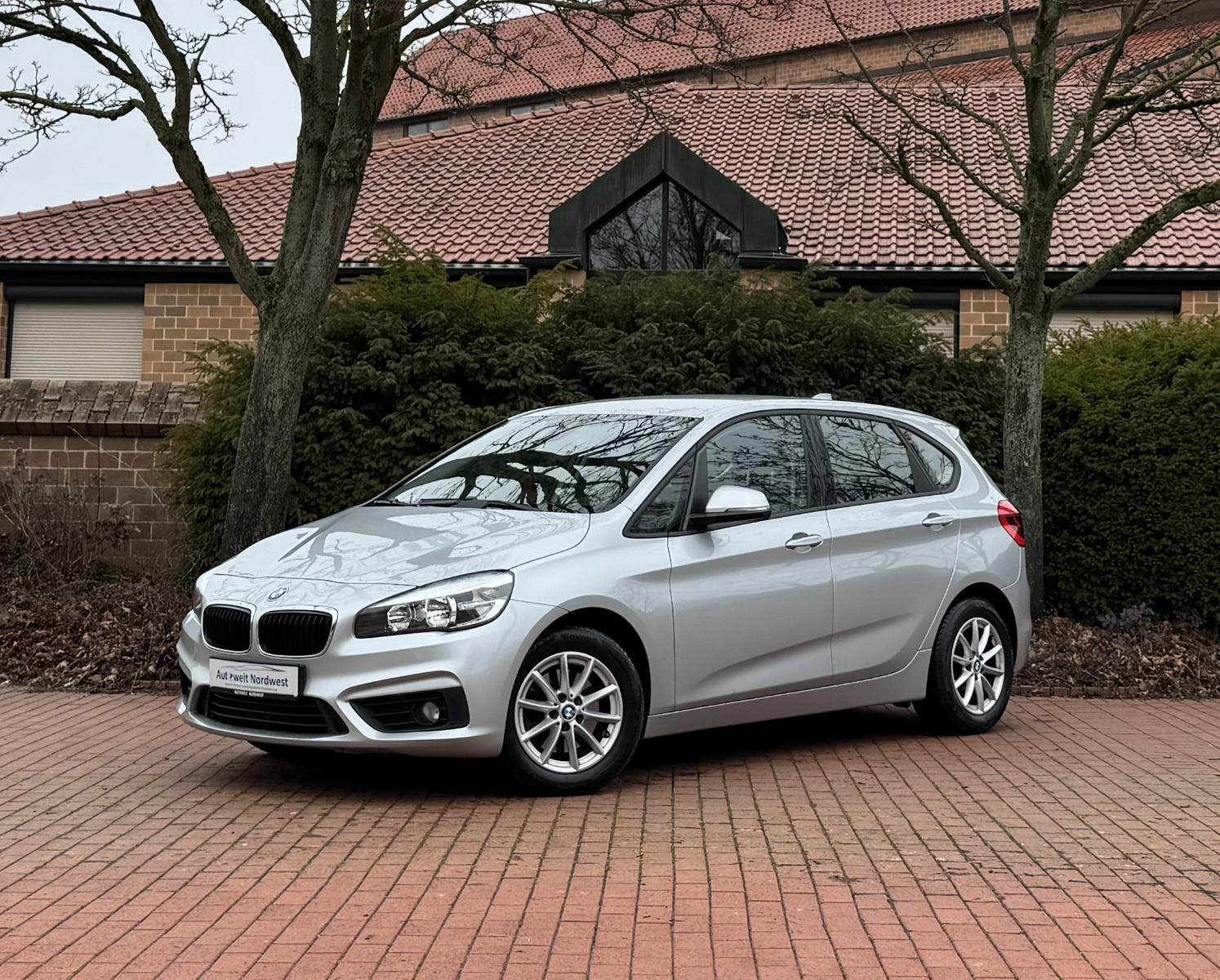 BMW 218 i Active Tourer|LED TFL|PDC|Shzg|AUX/USB!