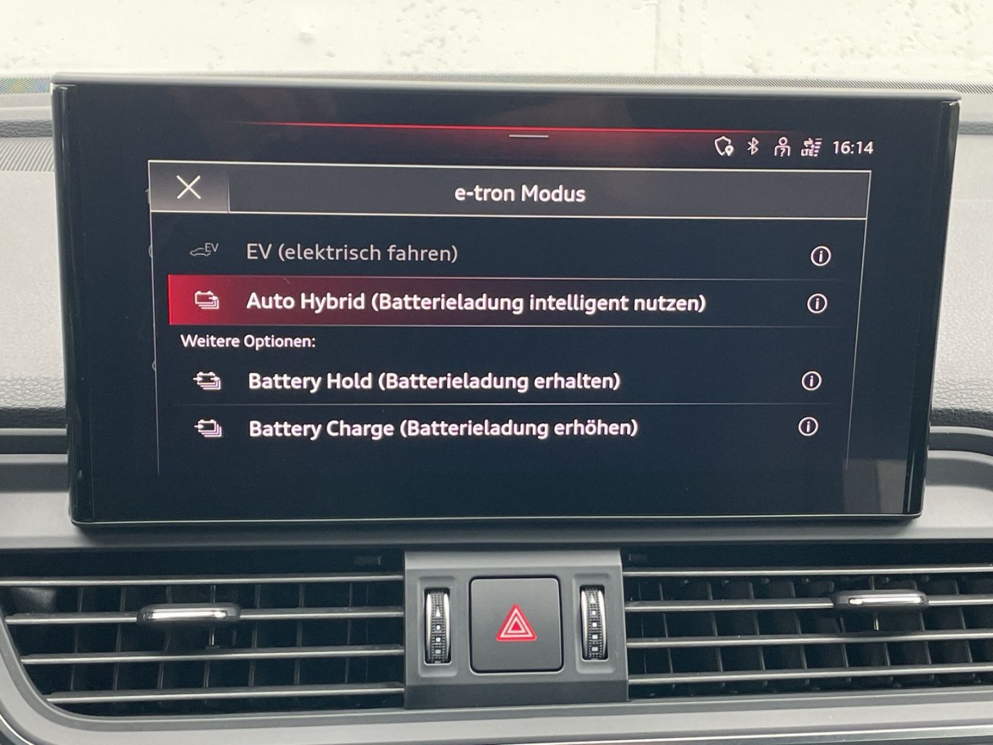 Q5 50 TFSIe Sportback quattro S line Matrix/GRA