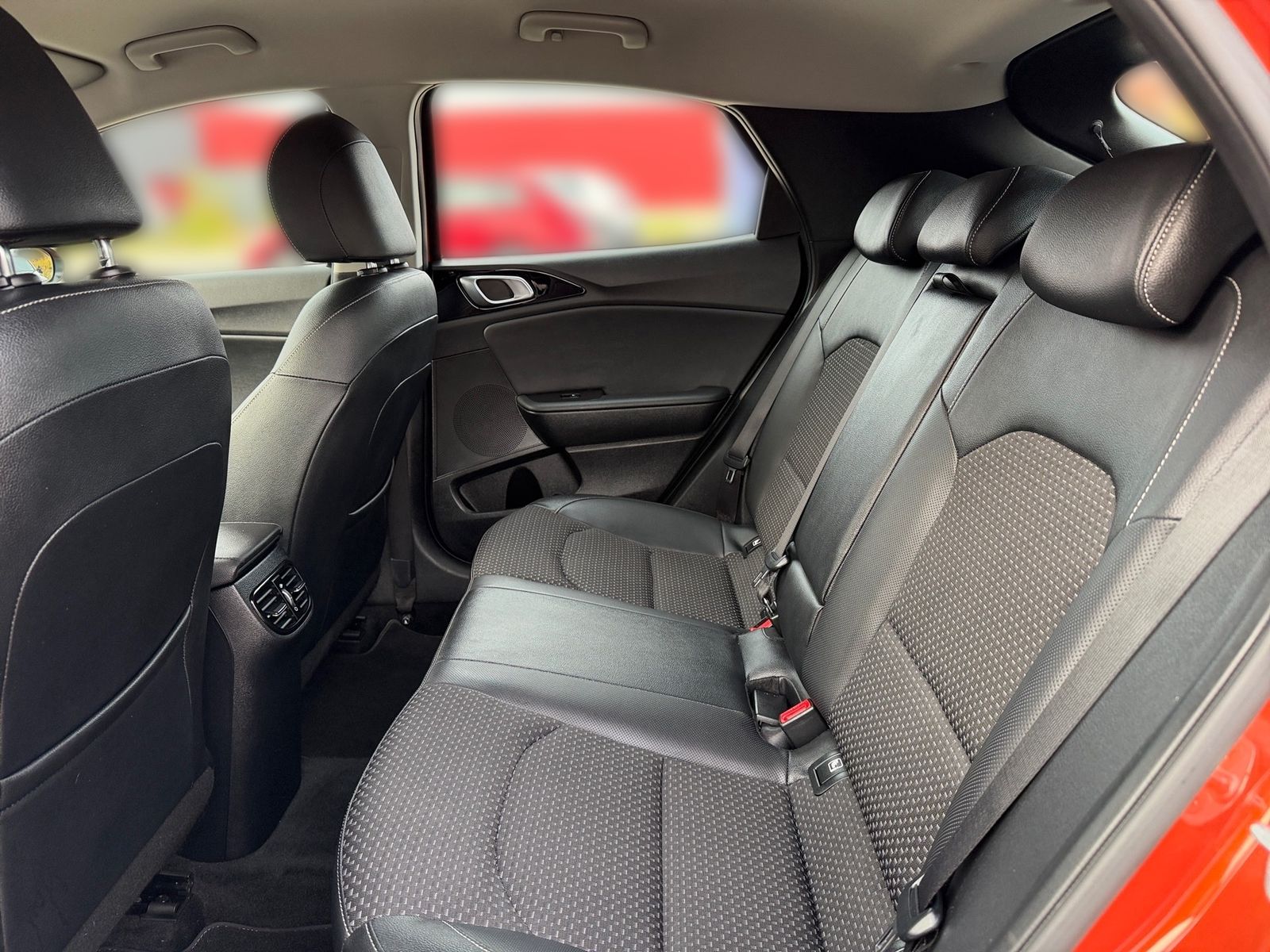 Fahrzeugabbildung Kia XCEED 1.4T DCT JBL ADA TEC