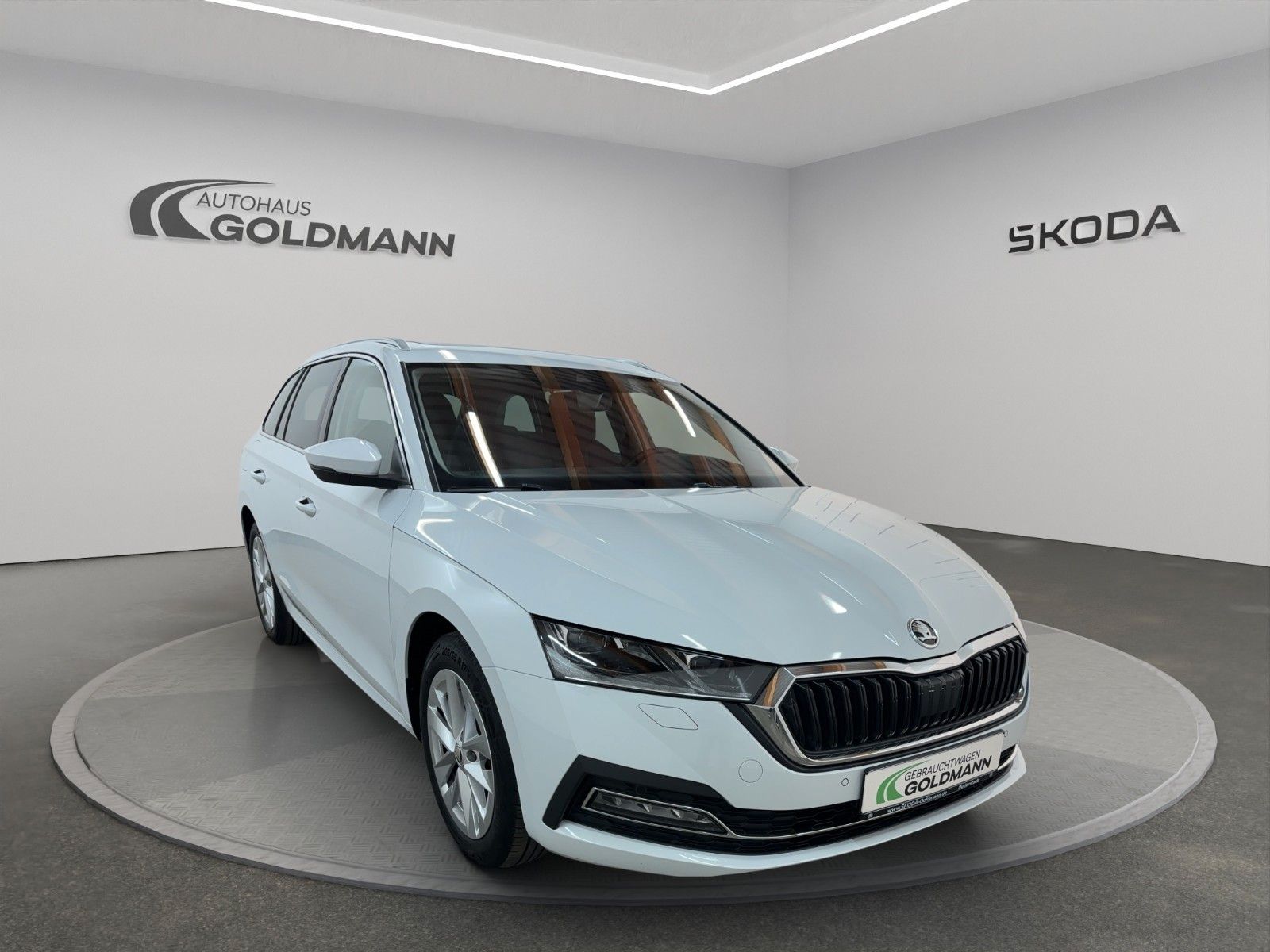 Fahrzeugabbildung SKODA Octavia Combi First Edition 1.5 TSI ACT