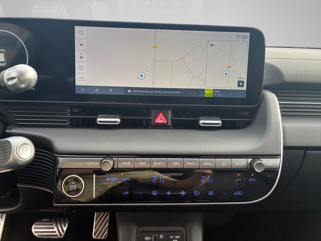 Fahrzeugabbildung Hyundai IONIQ 5 TECHNIQ ELEKTRO SHZ LHZ NAVI KAMERA LED