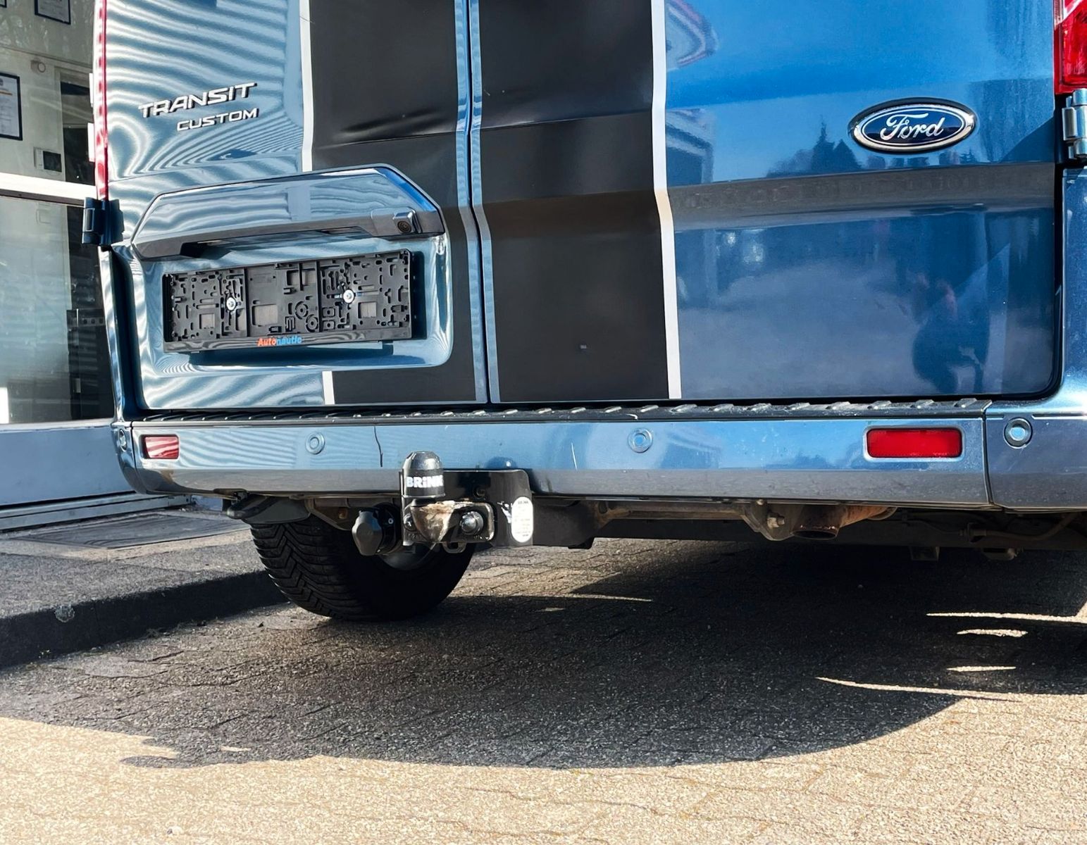 Fahrzeugabbildung Ford Transit Custom 290 SPORT NAVI SITZH AHK tLEDER